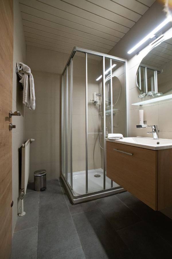 Das Reinisch Just Rooms Schwechat Εξωτερικό φωτογραφία